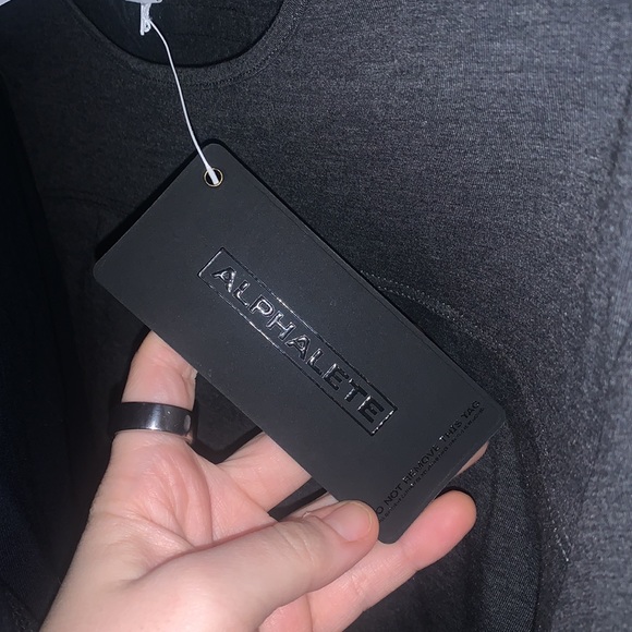 [L]👚 - NWT - ALPHALETE crop top - Picture 10 of 10